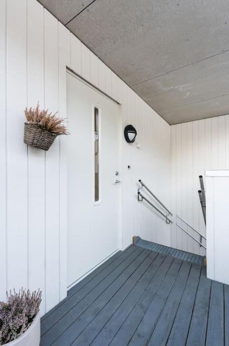 Stor Og Moderne Leilighet I Indre Arna Bergen Gratis Parkering!! Exterior foto