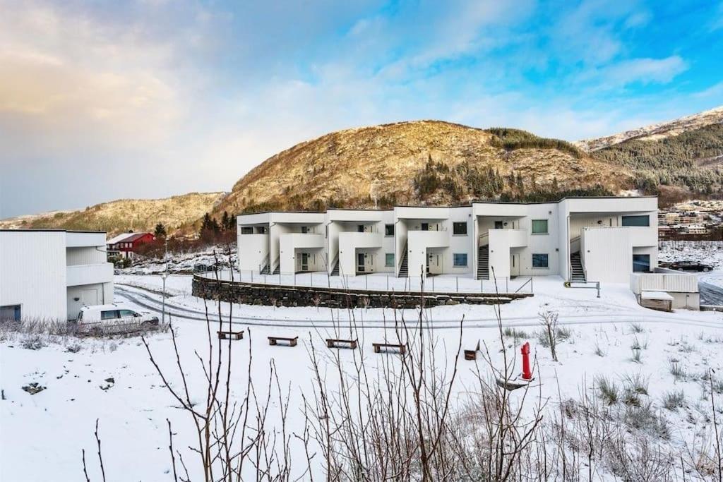 Stor Og Moderne Leilighet I Indre Arna Bergen Gratis Parkering!! Exterior foto