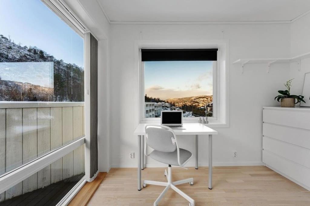 Stor Og Moderne Leilighet I Indre Arna Bergen Gratis Parkering!! Exterior foto